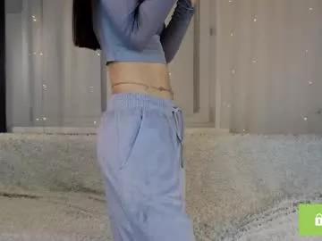 tiny_lily_ on Chaturbate 