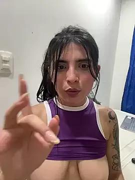 CristalCerati on StripChat 