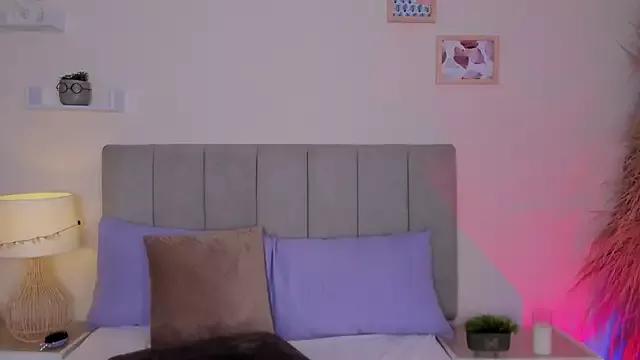 curvyliciousss on StripChat 